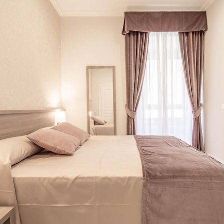 Dany Guest House ローマ エクステリア 写真